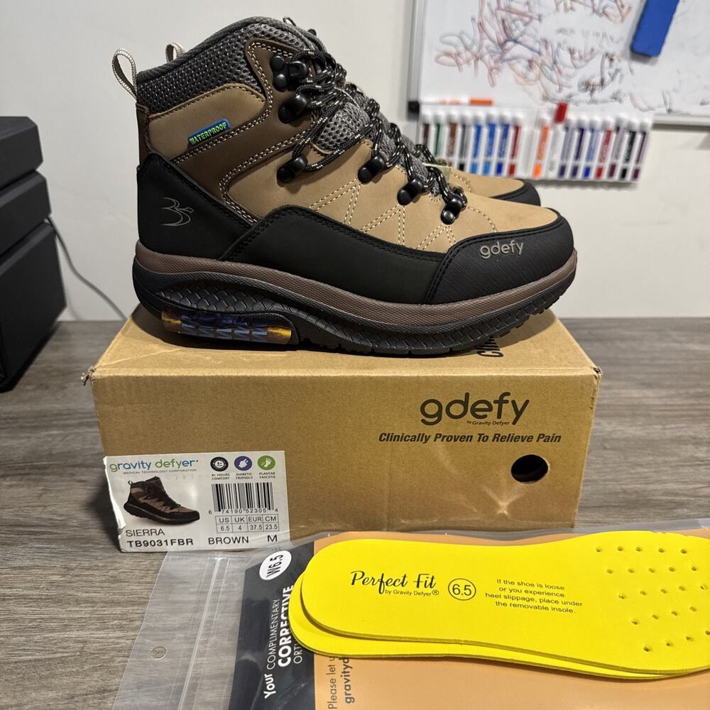 Gravity Defyer Sierra Woman’s Hiking Boots Brown Size 6.5 VersoShock Waterproof